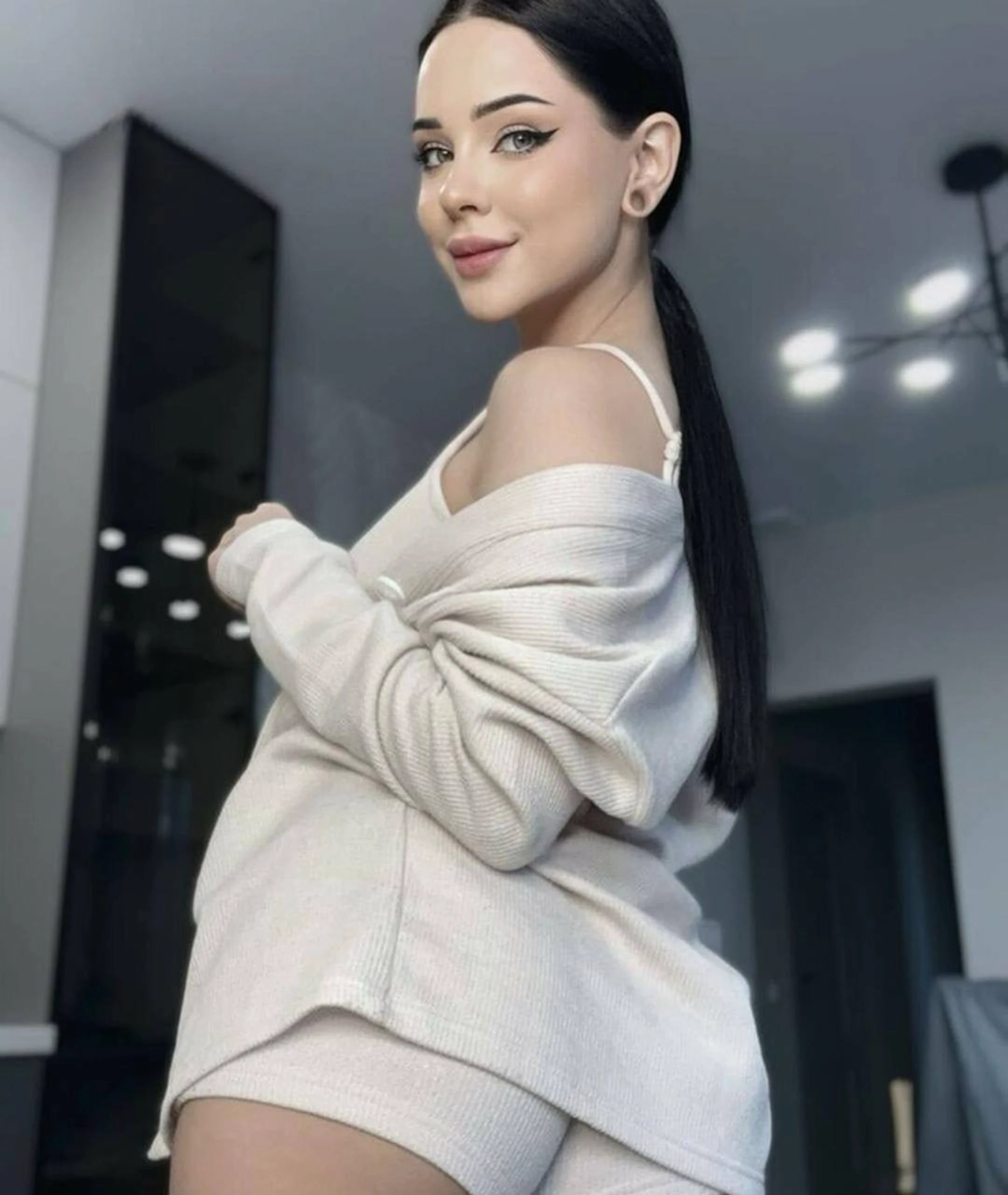 Алиса, эскорт-модель